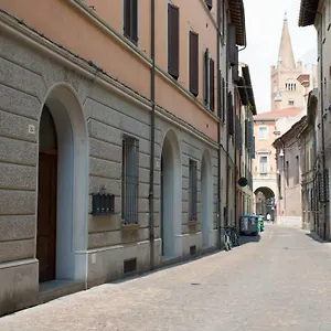 https://saffi-apartment.emilia-romagnahotels.net